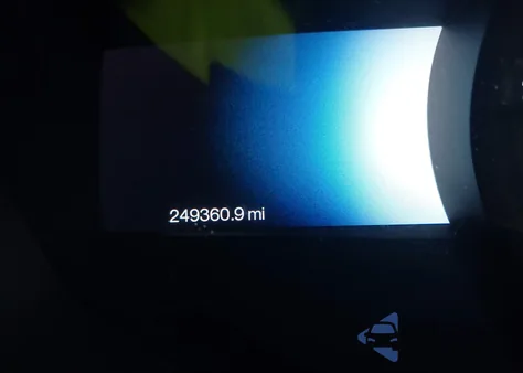 2014 Ford Fusion Hybrid Titanium z USA, uszkodzony, nr VIN 3FA6P0RUXER333184